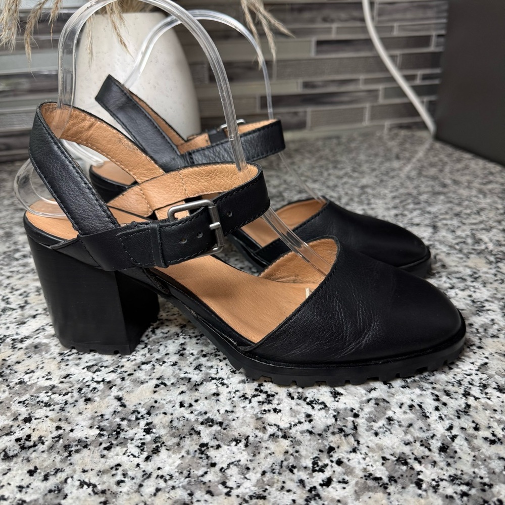 Madewell Black Ankle Strap Block Heels. Size 8.5 EUC - Picture 3 of 11